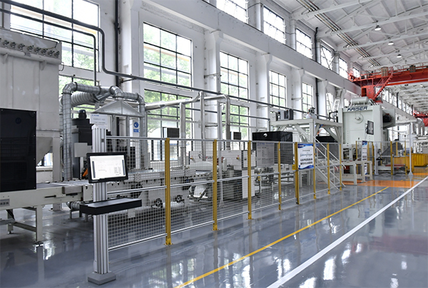 發(fā)電裝備行業(yè)迎來(lái)革命性突破 四川德陽(yáng)建成首個(gè)定子沖片“無(wú)人車間”